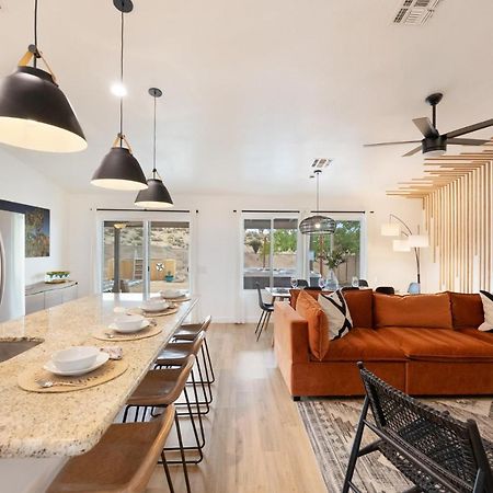 Alana House - Pool, Hot Tub, Bbq, Fire Pit And Walk To Hikes! Home ジョシュア・ツリー エクステリア 写真